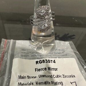 Fierce Mirror Silver Ring with Diamond Cubic Zirconia bomb party size 7
